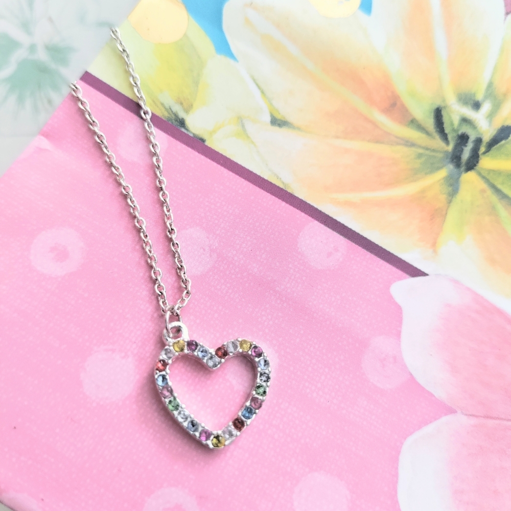 💗Small Heart Multi Color Heart Necklace